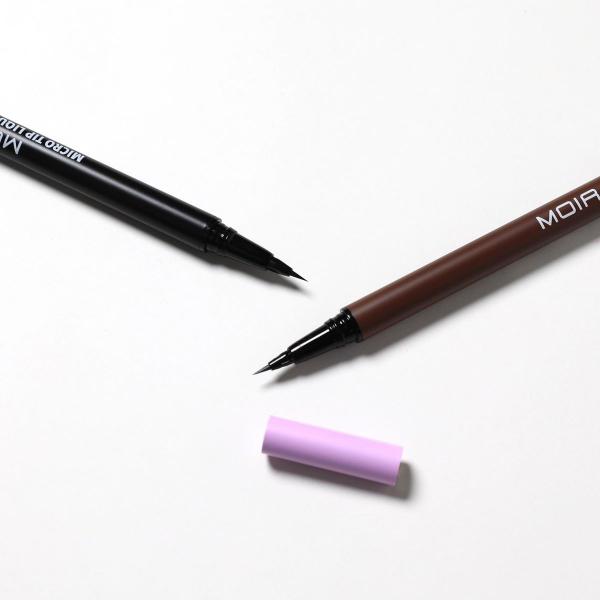 Delineador de Ojos Liquido con Micropunta
