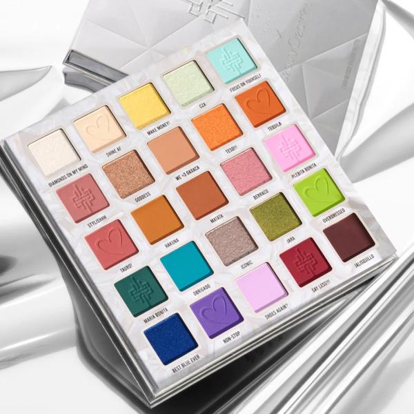 Paleta de Maquillaje Overdressed